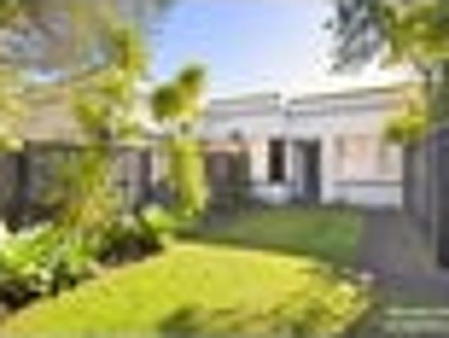 House for sale in Balmoral, Oroua County