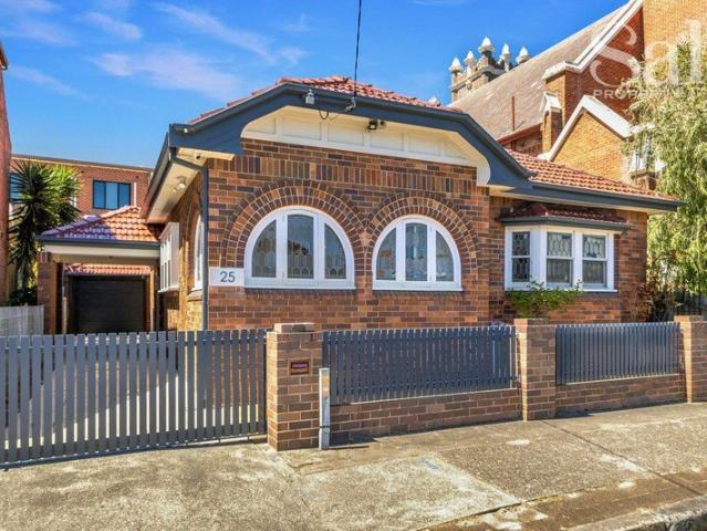 House for sale in Newcastle, Newcastle-Maitland