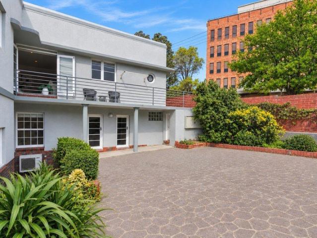 Townhouse for sale in Hobart, Tasmania