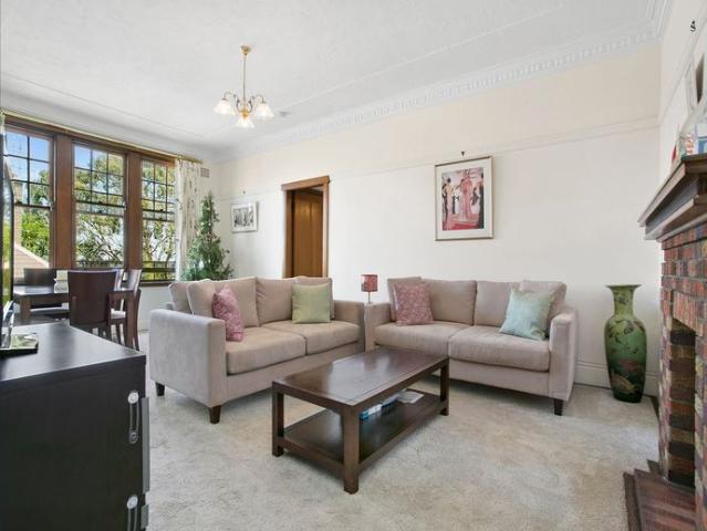 Apartment for rent in Lower North Shore, Sydney