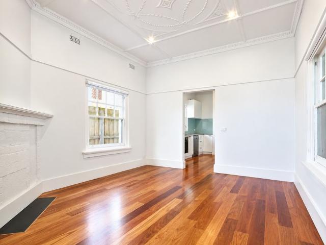 Apartment for rent in Elwood, Melbourne