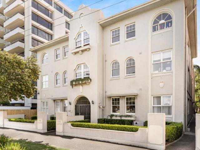 Apartment for sale in Camerons Creek, Victoria