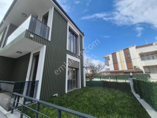 Edremit içerisinde satılık Villa