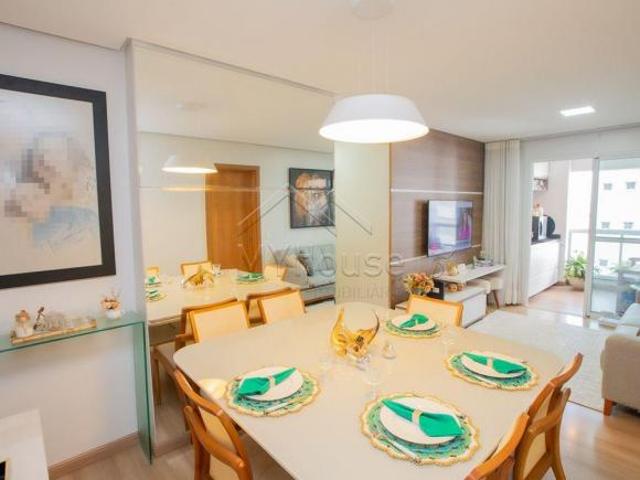 Apartamento venda em Região Geográfica Imediata do Distrito Federal, Região Integrada de Desenvolvimento do Distrito Federal e Entorno