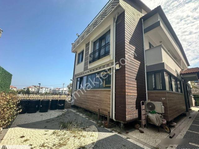 Bandirma, Balikesir içerisinde satılık Villa