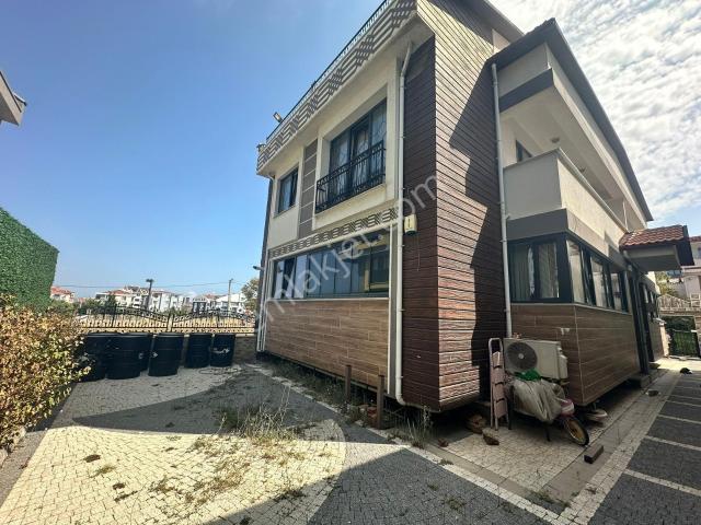 Bandirma, Balikesir içerisinde satılık Villa
