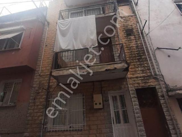 Bornova, İzmir içerisinde satılık Bina