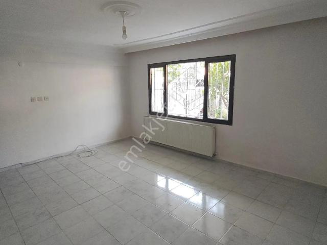 Osmangazi Mahallesi, Bayraklı içerisinde kiralık mülk