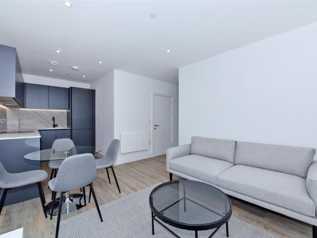 Apartment for rent in Slough