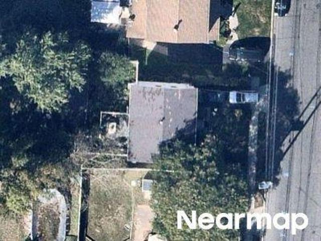 House for sale in Avenel, New Jersey