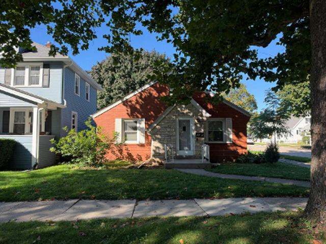 House for sale in West Racine, Racine