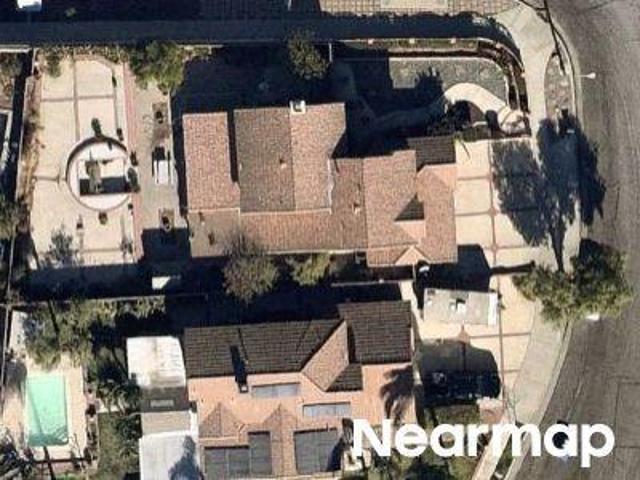 House for sale in Corona