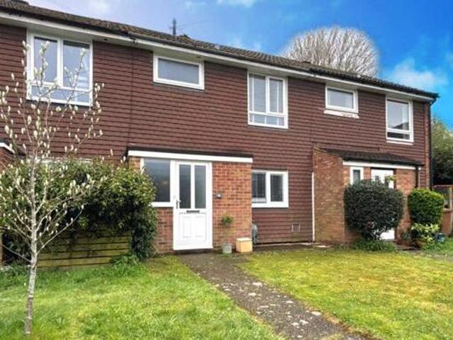House for sale in Wrecclesham, Waverley