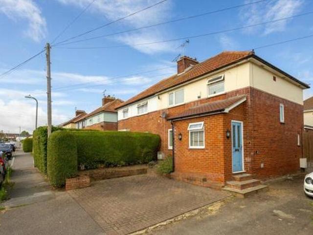 House for sale in Mill Hill, Ash