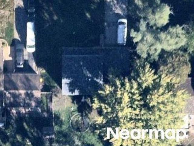 House for sale in Mchenry, Illinois