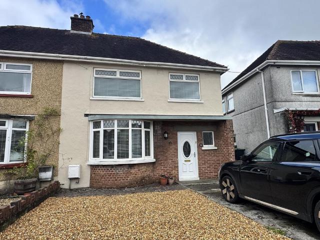 House for rent in Bonllwyn, Ammanford