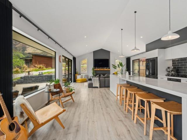 House for rent in Otakou