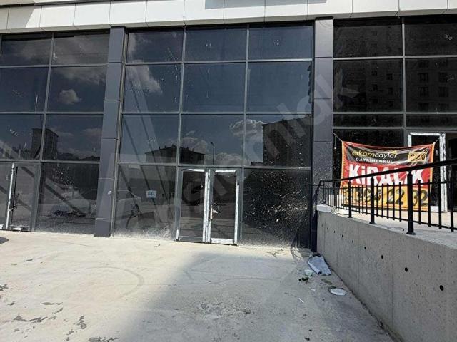 Turgut Özal Mahallesi, Yenimahalle içerisinde satılık Dükkan
