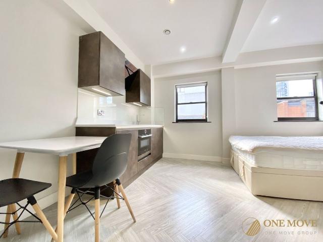 Studio for rent in City Centre, Georgia