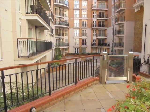 Apartment for rent in Westminster, Victoria
