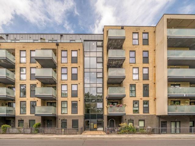 Apartment for rent in Charlton Riverside, Greater London