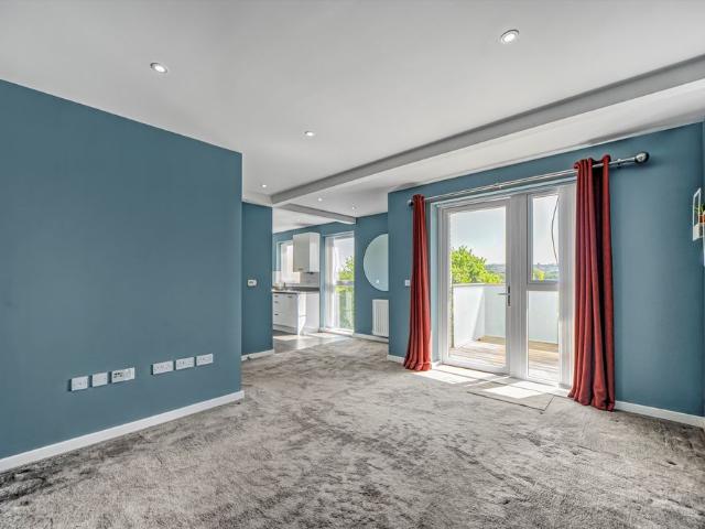 Apartment for rent in Charlton Riverside, Greater London