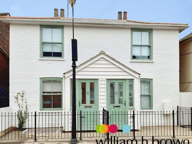 Apartment for rent in Hythe, Fordham Heath