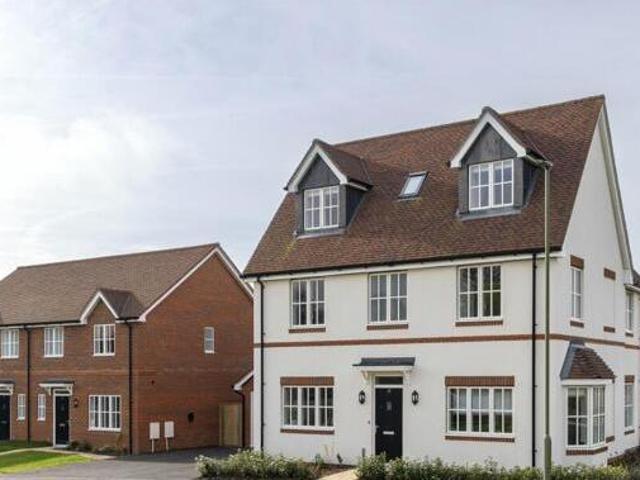 House for sale in Shalford, Westborough