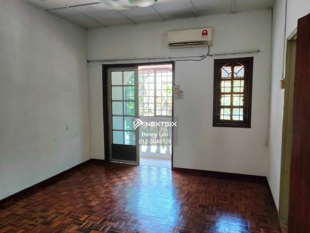 Residential House for sale in Jelutong, Penang