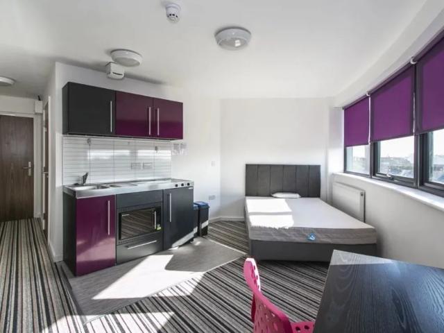 Studio for rent in Lansdowne, Bournemouth