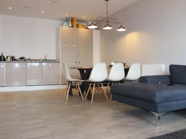 Apartment for rent in Harrow Weald, Greater London