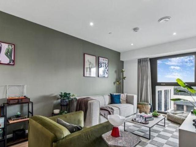 House for rent in Lyons, Greater London