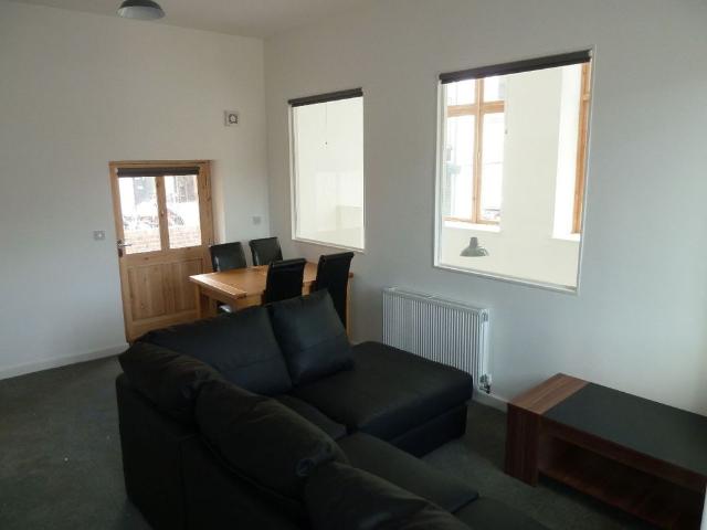 Apartment for rent in Heeley Bottom, Meersbrook