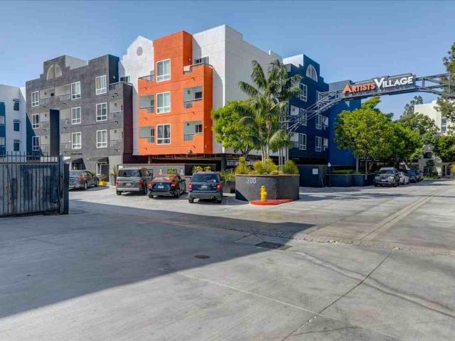 Apartment for rent in Santa Ana, California