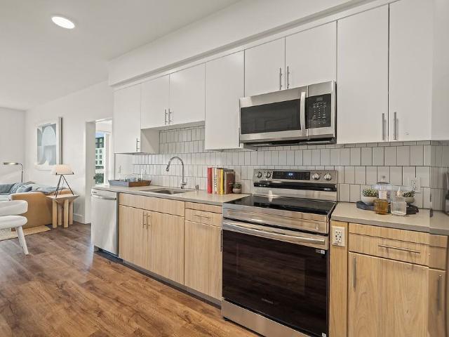 Apartment for rent in Brooklyn Basin, Oakland