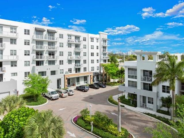 Apartment for rent in Hallandale