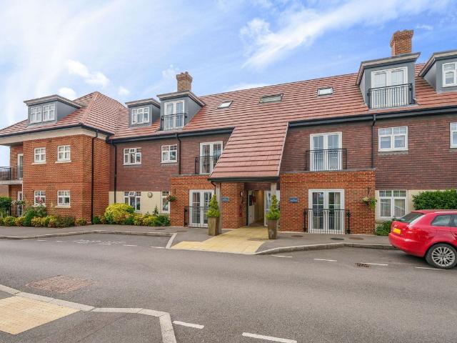 House for rent in Fole, Surrey