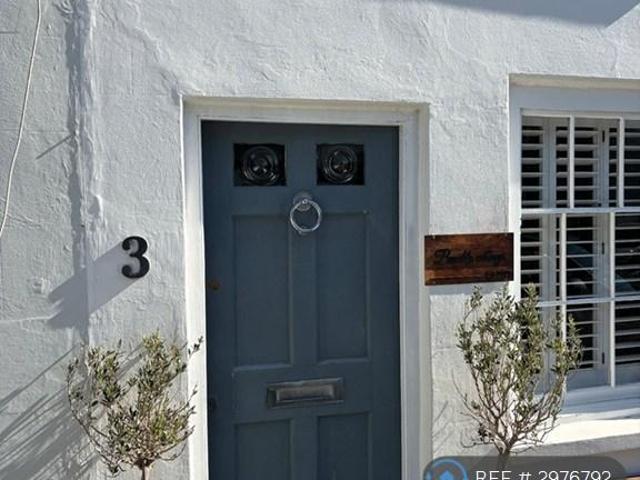 House for rent in Arundel, Clapham