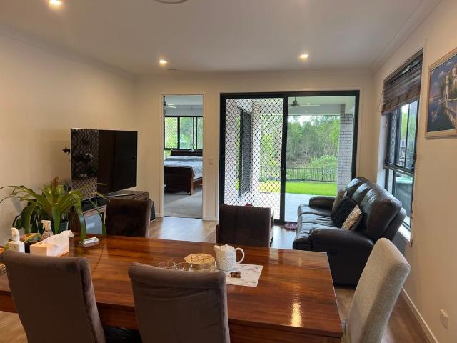 Room for rent in Fernbrook, Queensland