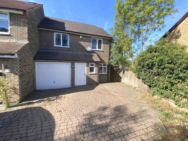 House for rent in Borehamwood, Hertsmere