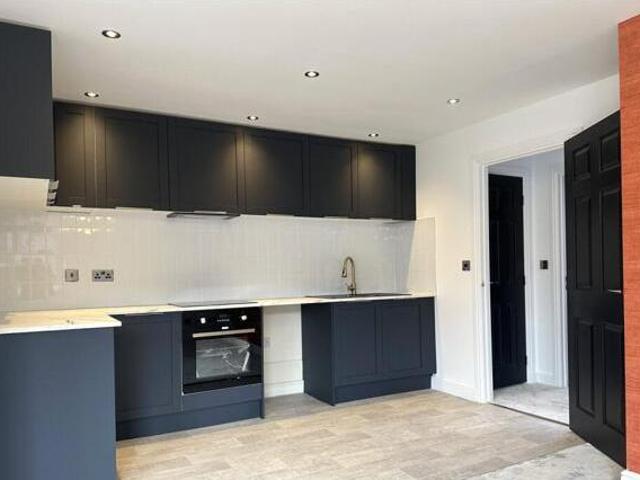 House for sale in Potters Corner, East Midlands