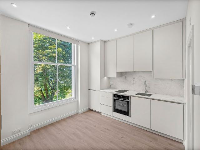 Studio for rent in Notting Hill, Greater London
