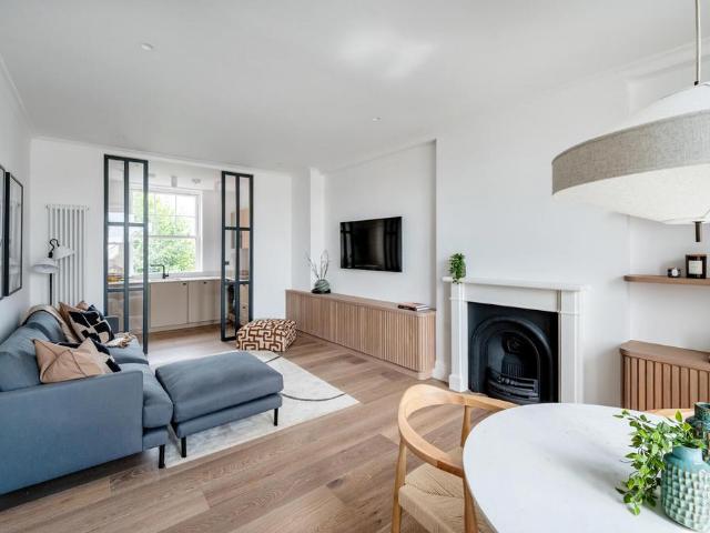 Apartment for rent in Fulham, Greater London