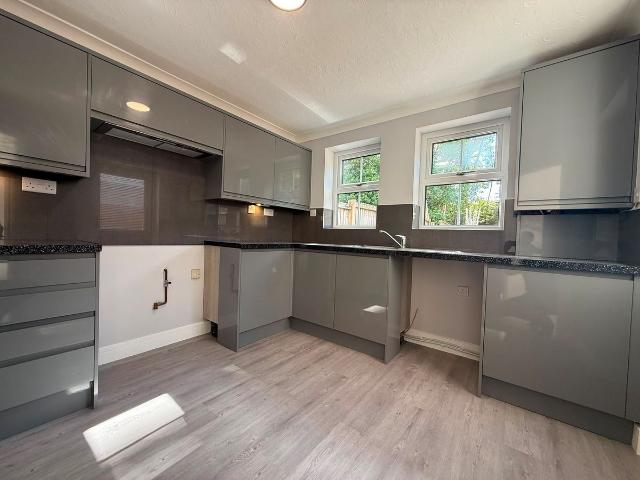 Apartment for rent in Leckwith, Cardiff