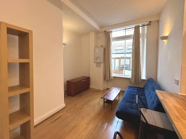 Apartment for rent in Brighton Marina Village, Brighton