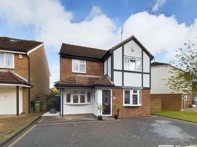 House for sale in Queens Park, Billericay