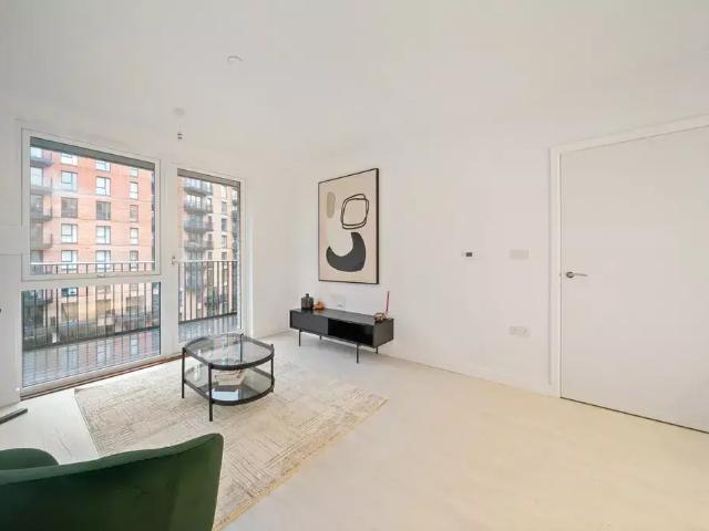 House for rent in Hayes, Greater London