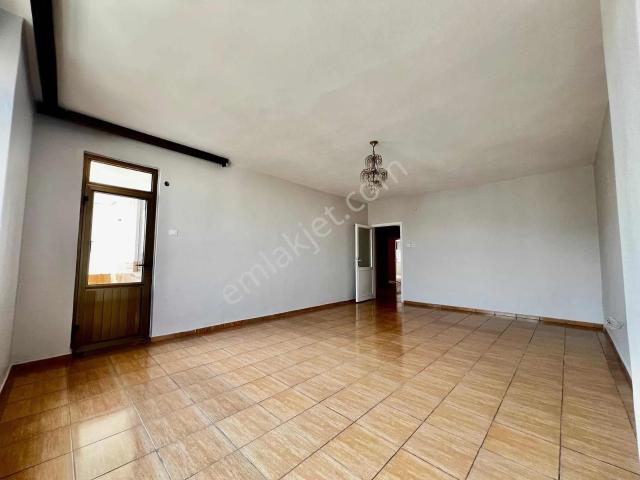 Mersin, Akdeniz içerisinde kiralık mülk