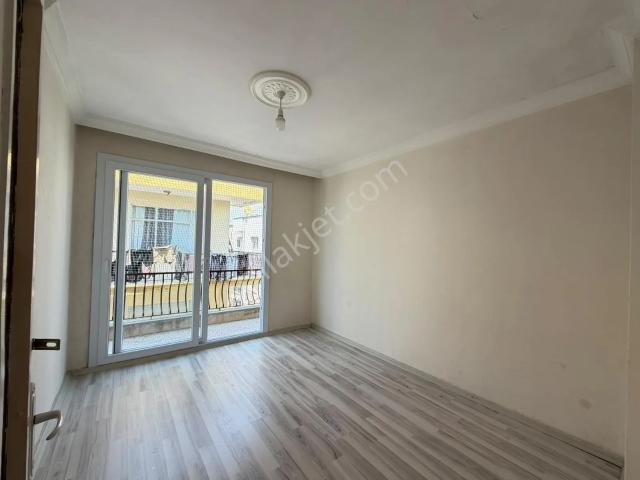 Yenişehir, Mersin içerisinde kiralık mülk