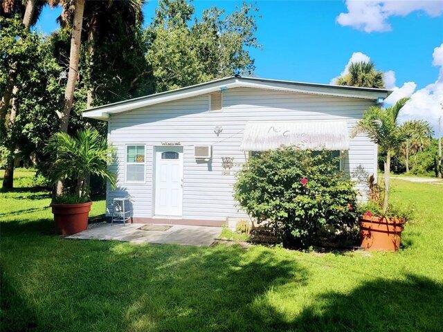 House for sale in Moore Haven, Florida